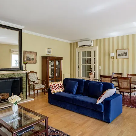 Royal Hideaway 2br Pool Retreat Estoril
